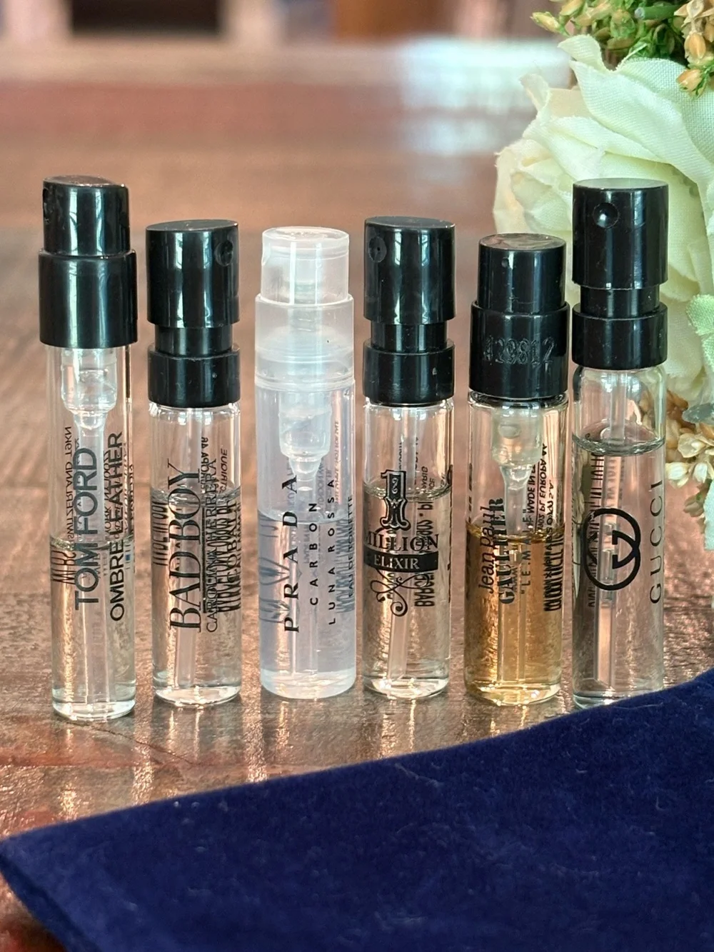 SIX (6) Men’s FRAGRANCE Samples by TOM FORD, PRADA, GAULTIER, GUCCI & More!